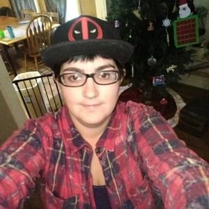 Meet your Posher, Hailey